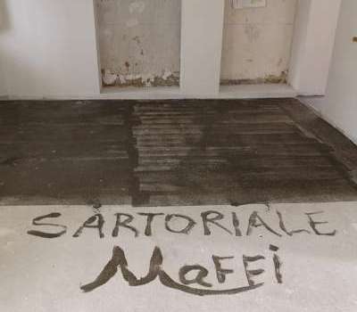 Preparazione massetto per posa parquet con firma